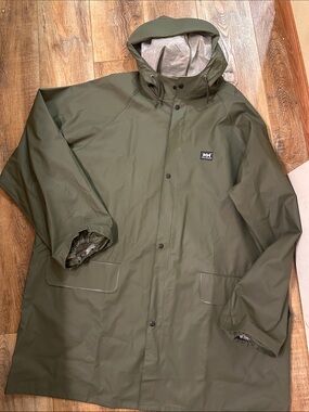 Helly Hansen Mens Outerwear rain jacket size XXL in Green